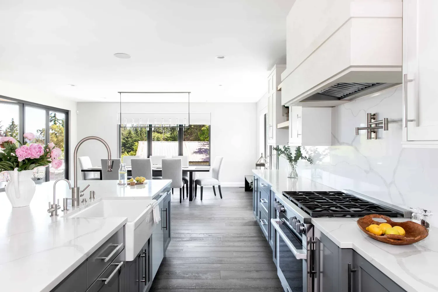 kitchen and breakfast nook