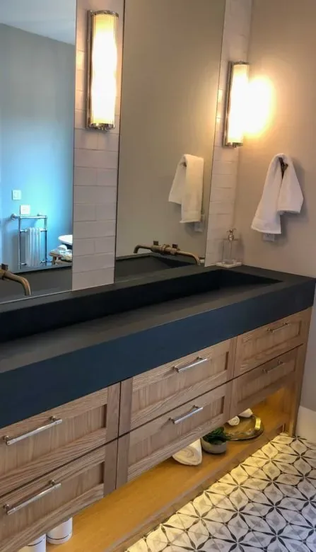 bathroom bar lights