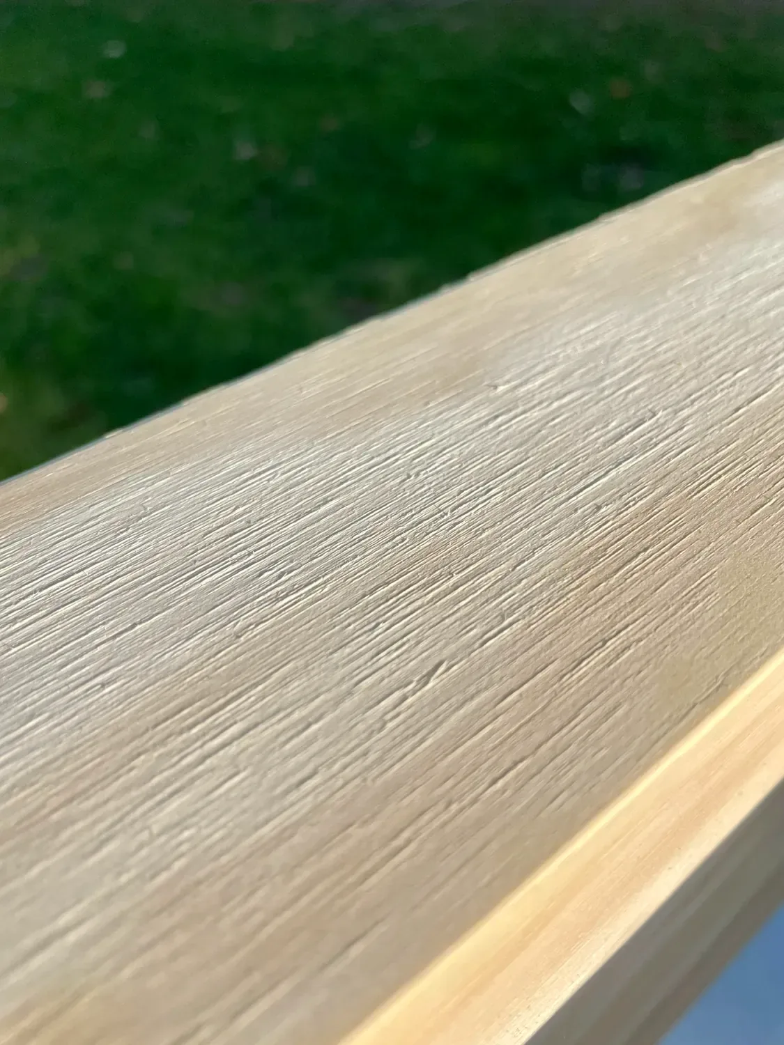DIY wood floating shelf