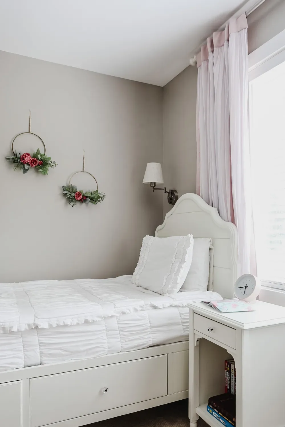 little girls bedroom