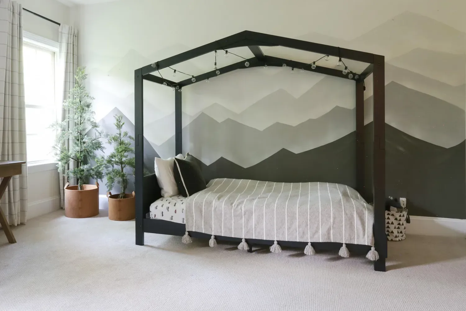 diy wall mountain mural